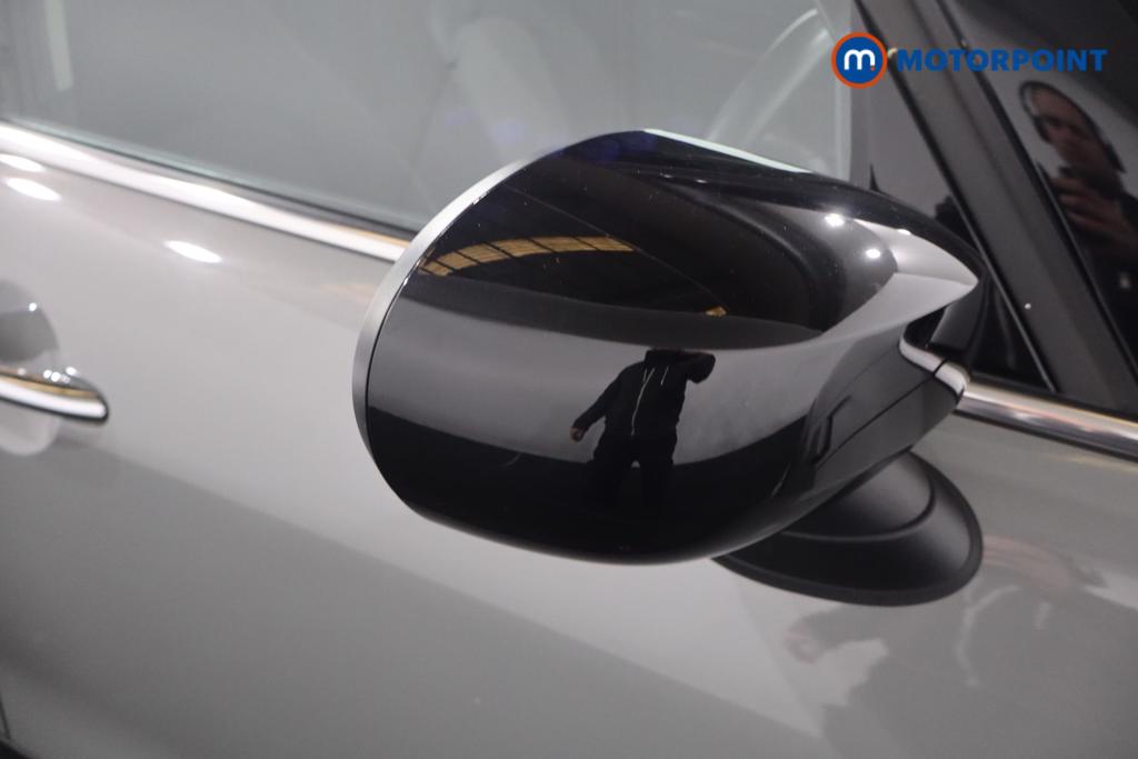 Mini Hatchback Cooper Classic Manual Petrol Hatchback - Stock Number (1620676) - 20th supplementary image