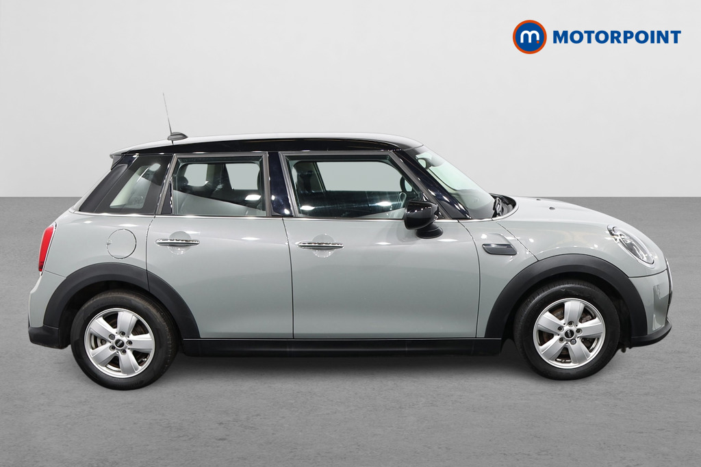 Mini Hatchback Cooper Classic Manual Petrol Hatchback - Stock Number (1620676) - Drivers side