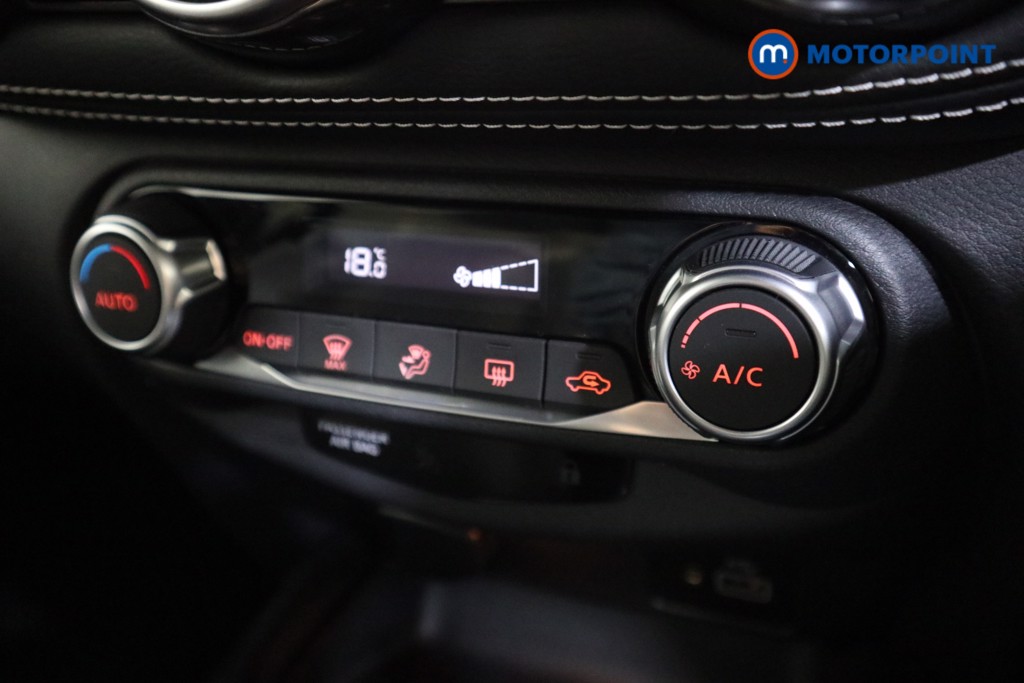 Nissan Juke N-Connecta Automatic Petrol-Electric Hybrid SUV - Stock Number (1620700) - 7th supplementary image