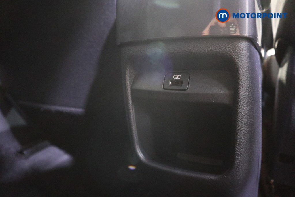 Nissan Juke N-Connecta Automatic Petrol-Electric Hybrid SUV - Stock Number (1620700) - 18th supplementary image