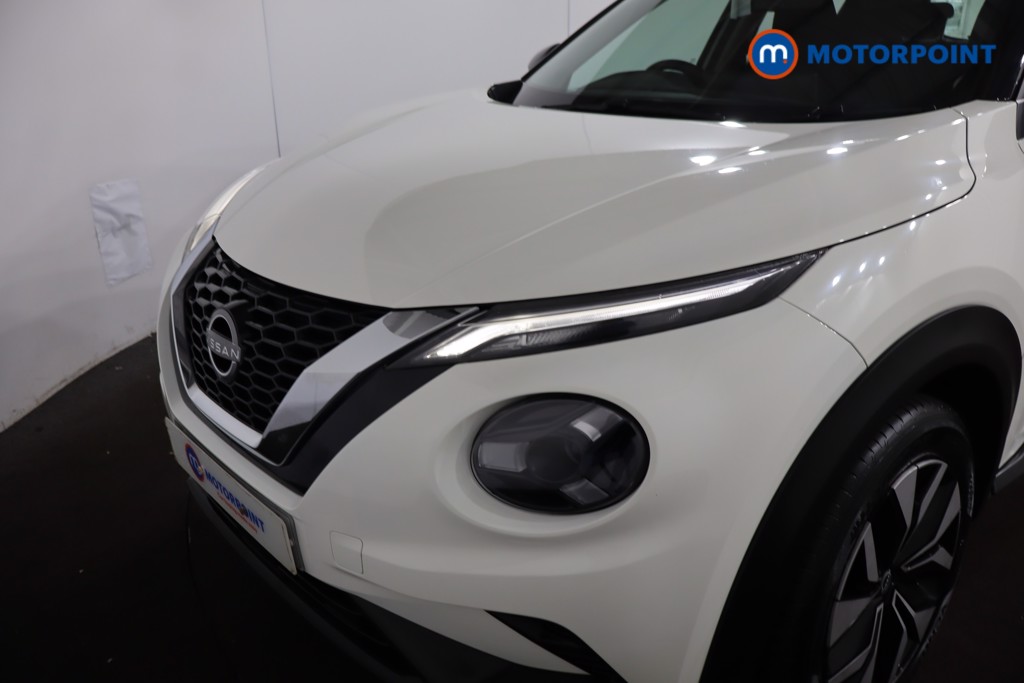 Nissan Juke Acenta Premium Manual Petrol SUV - Stock Number (1621200) - 25th supplementary image