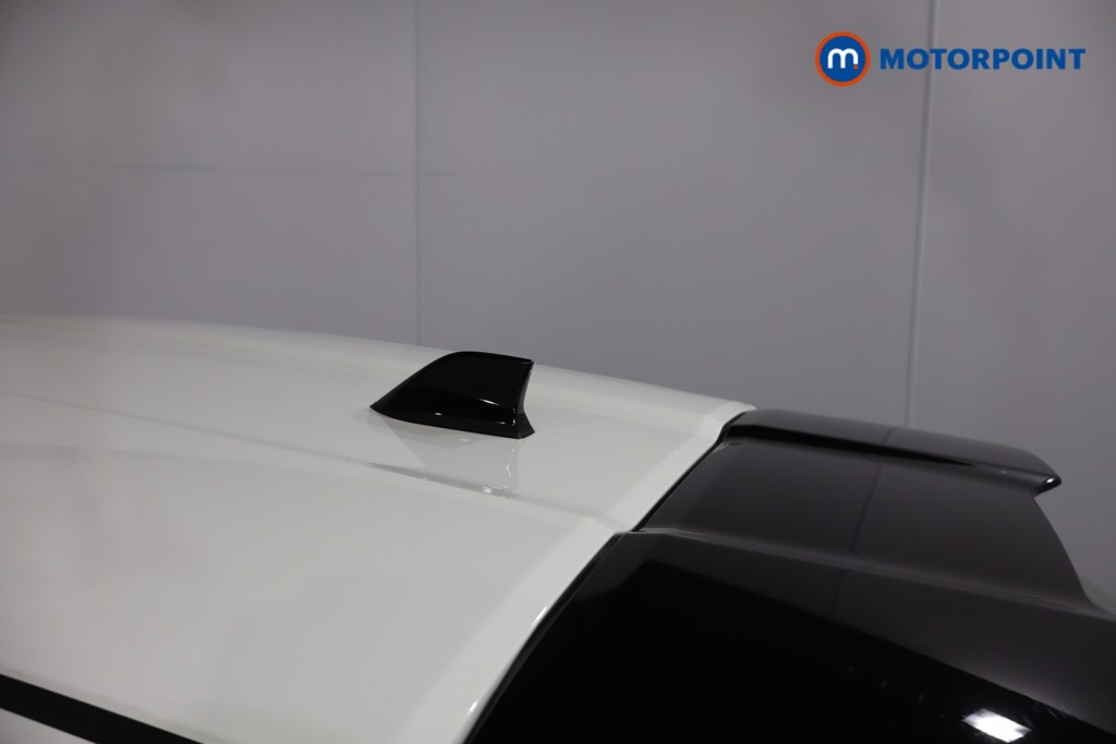 Nissan Juke Acenta Premium Manual Petrol SUV - Stock Number (1621200) - 30th supplementary image