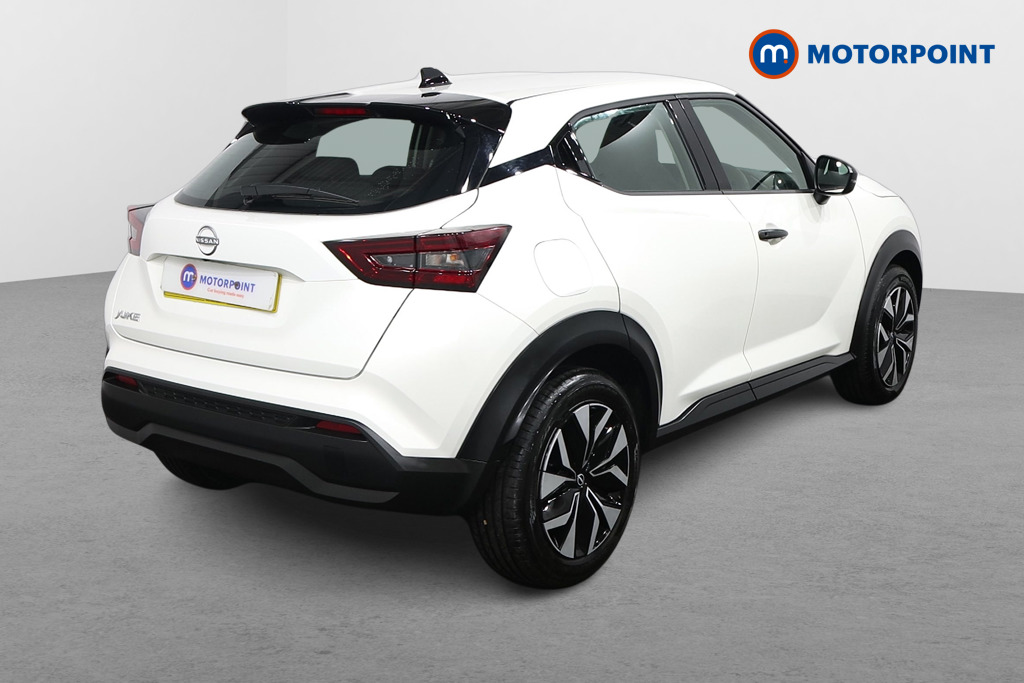 Nissan Juke Acenta Premium Manual Petrol SUV - Stock Number (1621200) - Drivers side rear corner