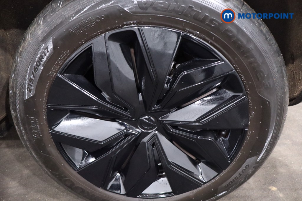 Nissan Juke Acenta Premium Manual Petrol SUV - Stock Number (1621201) - 12th supplementary image