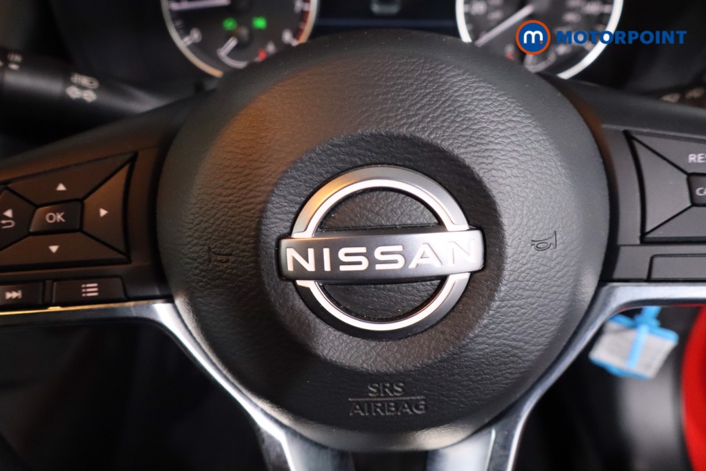 Nissan Juke Acenta Premium Manual Petrol SUV - Stock Number (1621214) - 13th supplementary image