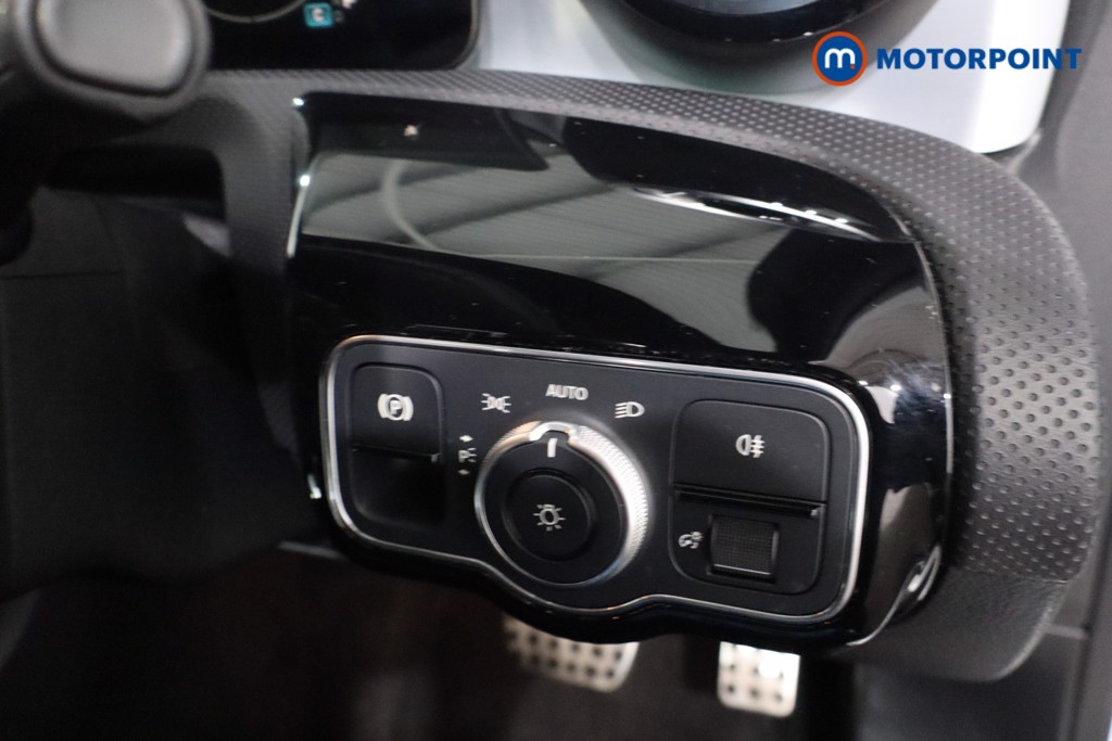 Mercedes-Benz A Class Amg Line Automatic Petrol Saloon - Stock Number (1621373) - 17th supplementary image