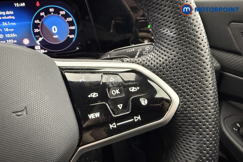 Volkswagen Golf R-Line Automatic Petrol Hatchback - Stock Number (1621713) - 8th supplementary image