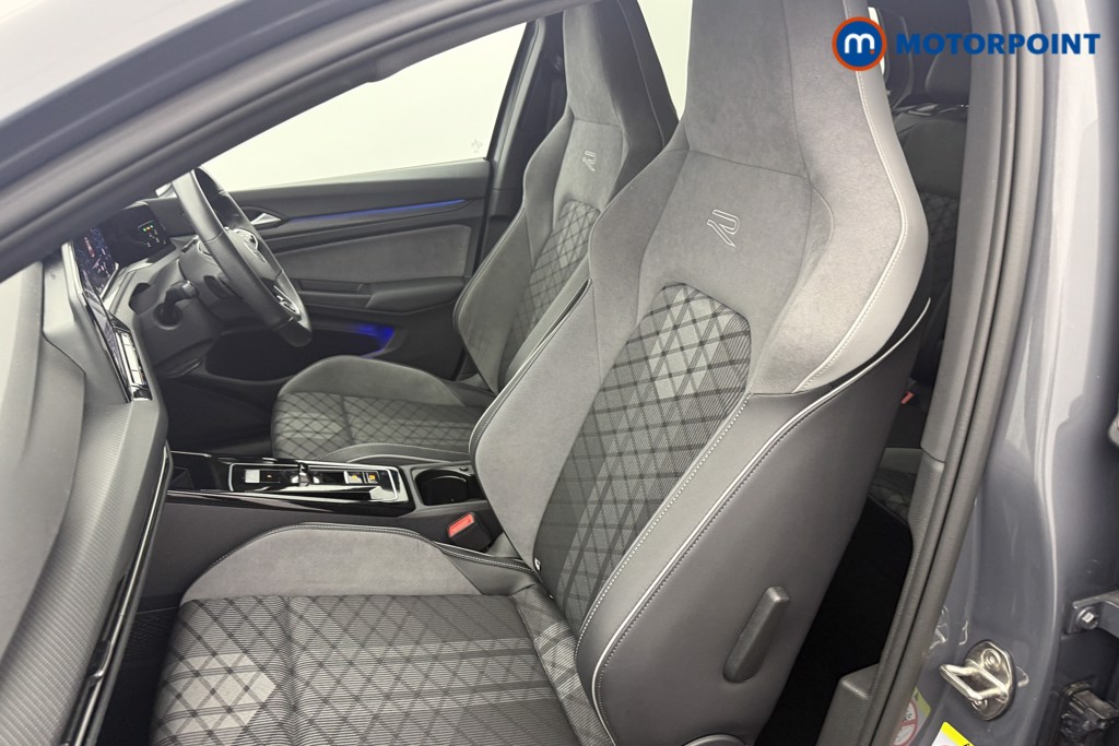 Volkswagen Golf R-Line Automatic Petrol Hatchback - Stock Number (1621713) - 11th supplementary image