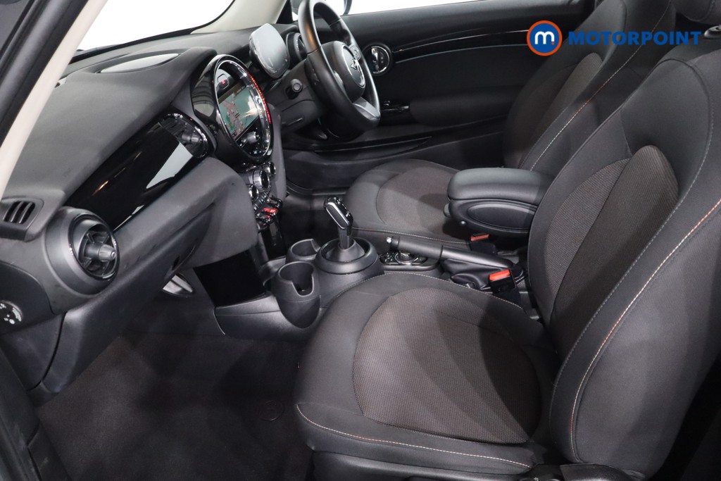 Mini Hatchback Cooper Classic Automatic Petrol Hatchback - Stock Number (1621734) - 4th supplementary image