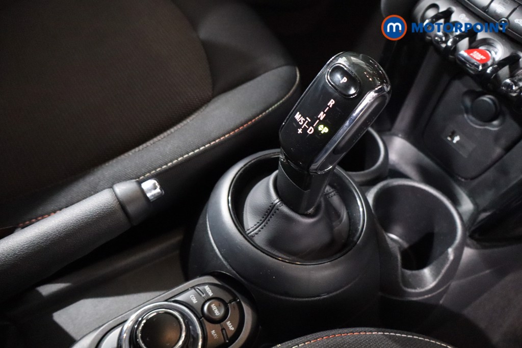 Mini Hatchback Cooper Classic Automatic Petrol Hatchback - Stock Number (1621734) - 19th supplementary image