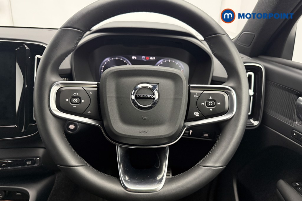 Volvo Xc40 R Design Pro Automatic Petrol SUV - Stock Number (1601533) - 5th supplementary image
