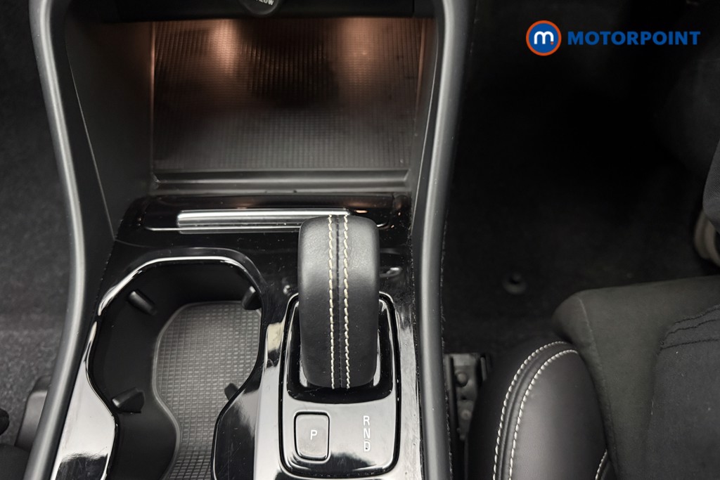 Volvo Xc40 R Design Pro Automatic Petrol SUV - Stock Number (1601533) - 7th supplementary image