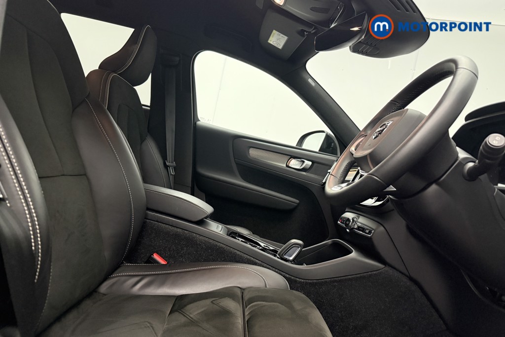 Volvo Xc40 R Design Pro Automatic Petrol SUV - Stock Number (1601533) - 8th supplementary image
