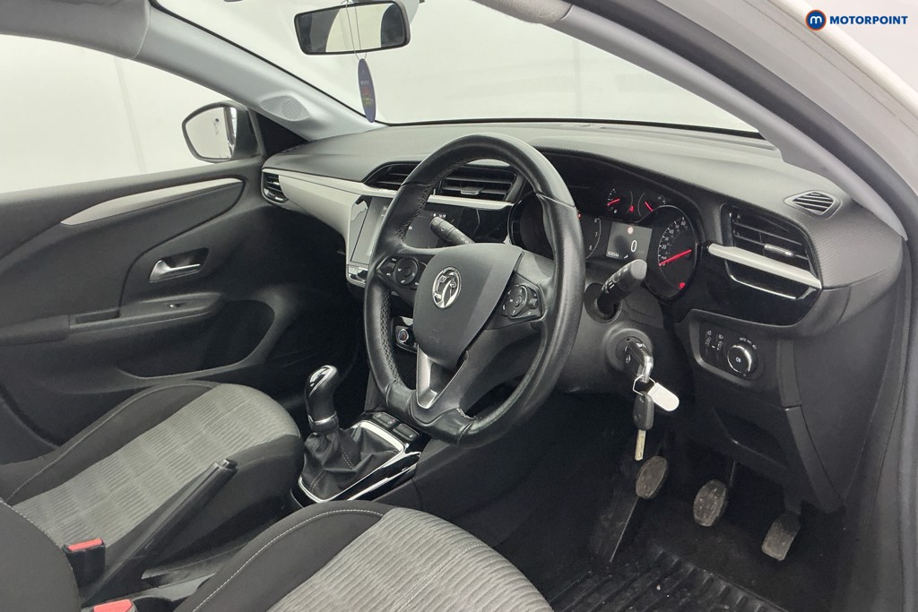 Vauxhall Corsa SE Manual Petrol Hatchback - Stock Number (1602216) - 9th supplementary image