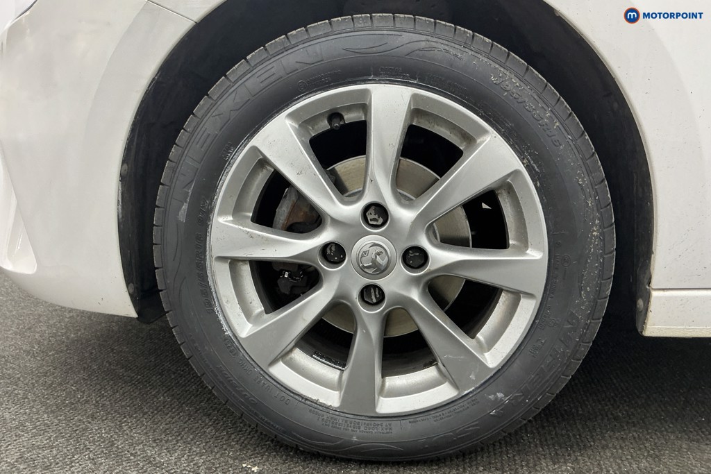 Vauxhall Corsa SE Manual Petrol Hatchback - Stock Number (1602216) - 33rd supplementary image