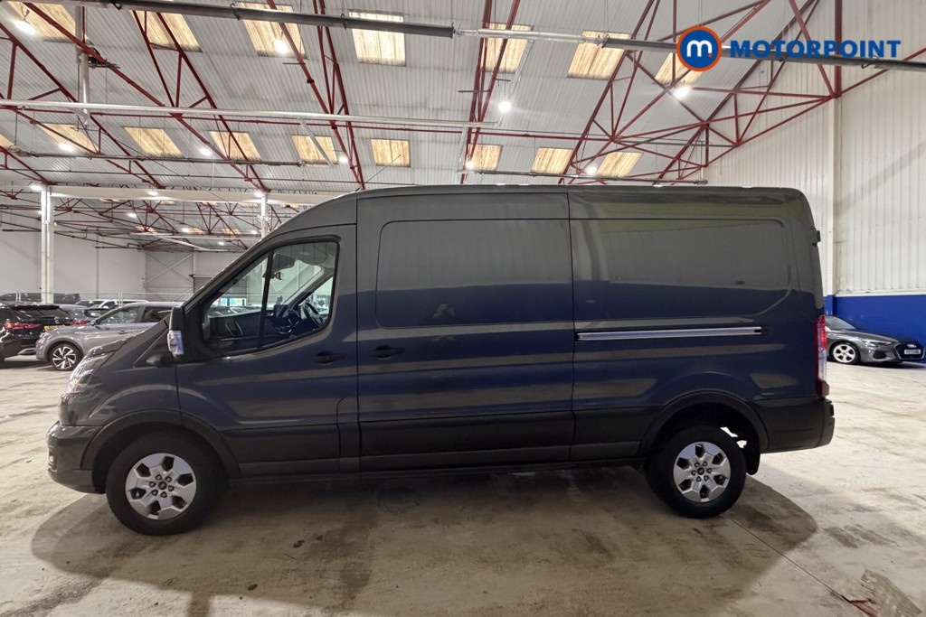 Ford Transit Limited Automatic Diesel Medium Roof Van - Stock Number (1606170) - Passenger side front corner