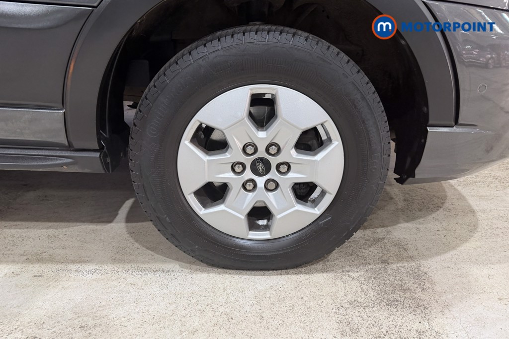 Ford Transit Limited Automatic Diesel Medium Roof Van - Stock Number (1606170) - 15th supplementary image