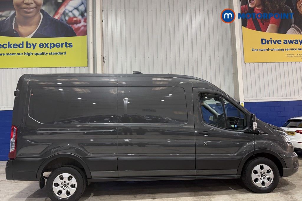 Ford Transit Limited Automatic Diesel Medium Roof Van - Stock Number (1606170) - Drivers side rear corner