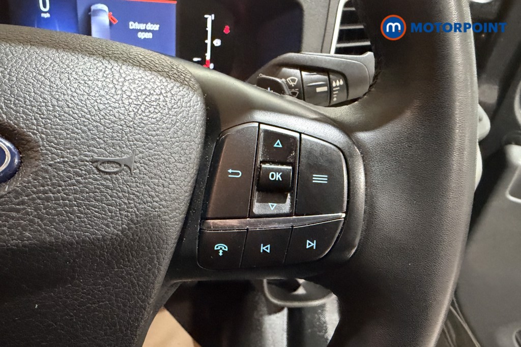 Ford Transit Limited Automatic Diesel Medium Roof Van - Stock Number (1606170) - Passenger side