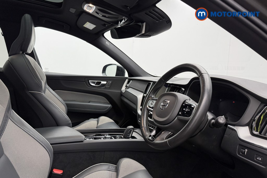 Volvo Xc60 R Design Pro Automatic Diesel SUV - Stock Number (1607509) - 5th supplementary image