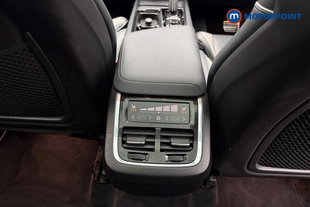 Volvo Xc60 R Design Pro Automatic Diesel SUV - Stock Number (1607509) - 15th supplementary image