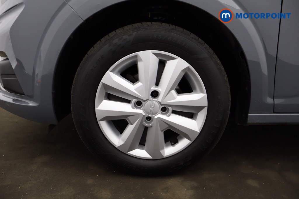 Dacia Sandero Expression Manual Petrol Hatchback - Stock Number (1608382) - 4th supplementary image