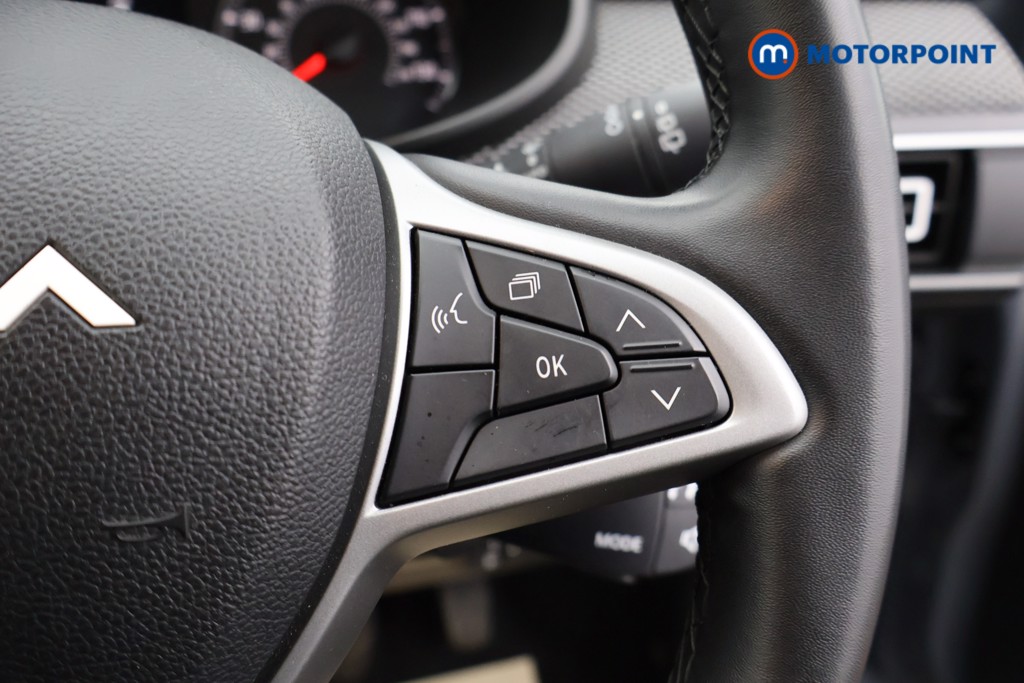 Dacia Sandero Expression Manual Petrol Hatchback - Stock Number (1608382) - 8th supplementary image