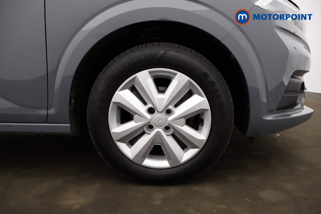 Dacia Sandero Expression Manual Petrol Hatchback - Stock Number (1608382) - 1st supplementary image