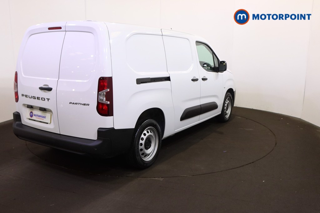 Peugeot Partner Professional Manual Diesel Panel Van - Stock Number (1608880) - Drivers side rear corner