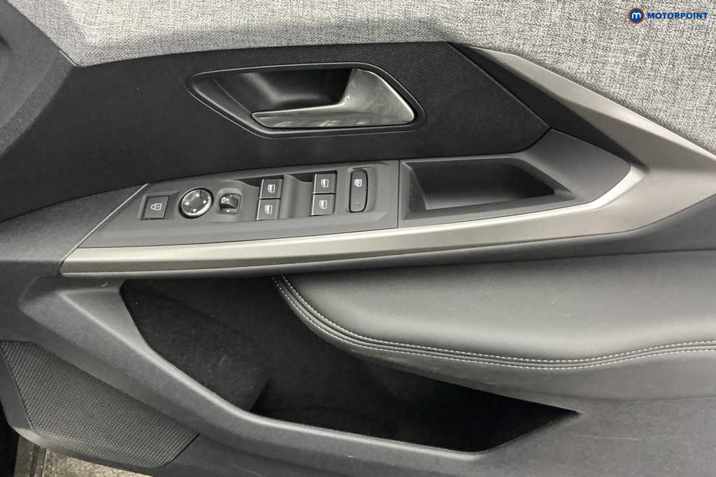 Peugeot 5008 GT Automatic Petrol SUV - Stock Number (1609171) - 30th supplementary image