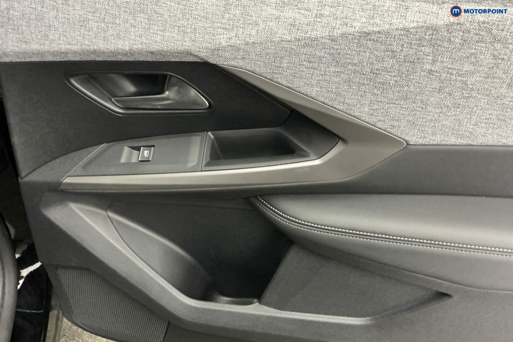 Peugeot 5008 GT Automatic Petrol SUV - Stock Number (1609171) - 32nd supplementary image