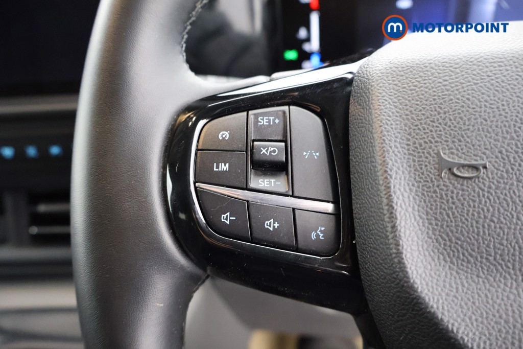 Ford Transit Custom Limited Manual Diesel Standard Roof Minibus - Stock Number (1610188) - 2nd supplementary image