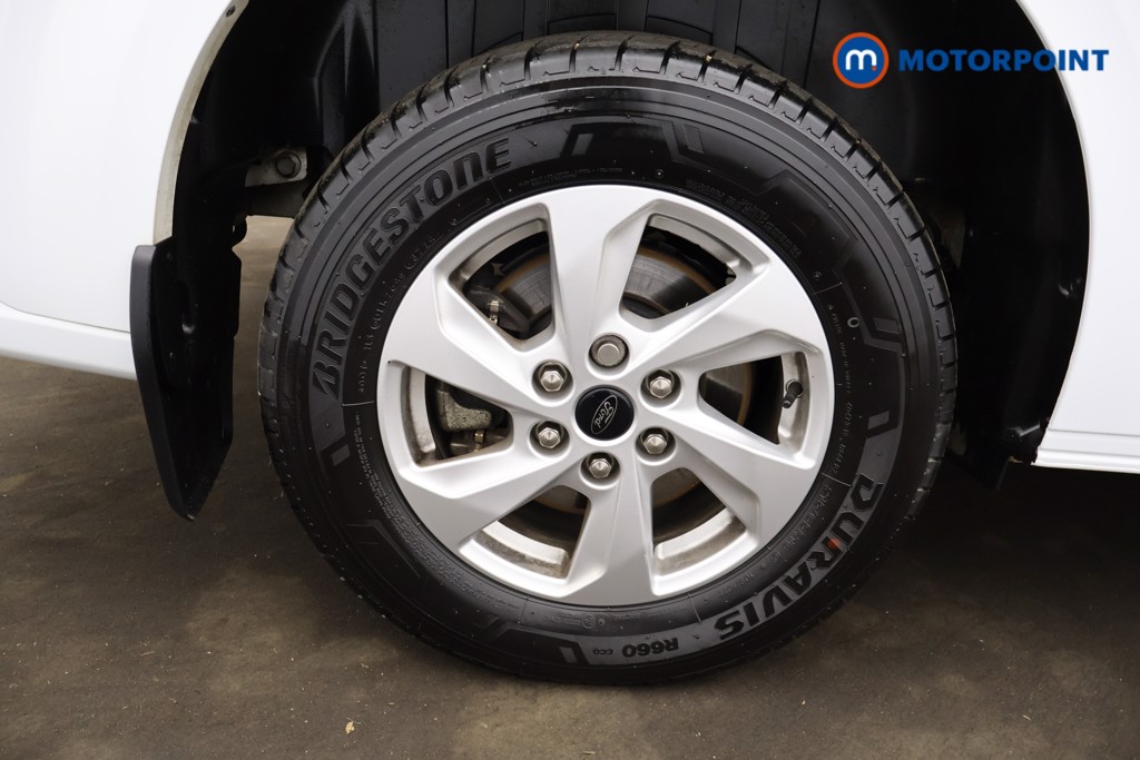 Ford Transit Custom Limited Manual Diesel Standard Roof Minibus - Stock Number (1610188) - 19th supplementary image