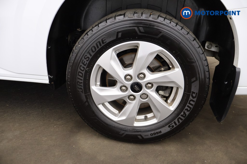 Ford Transit Custom Limited Manual Diesel Standard Roof Minibus - Stock Number (1610188) - 22nd supplementary image