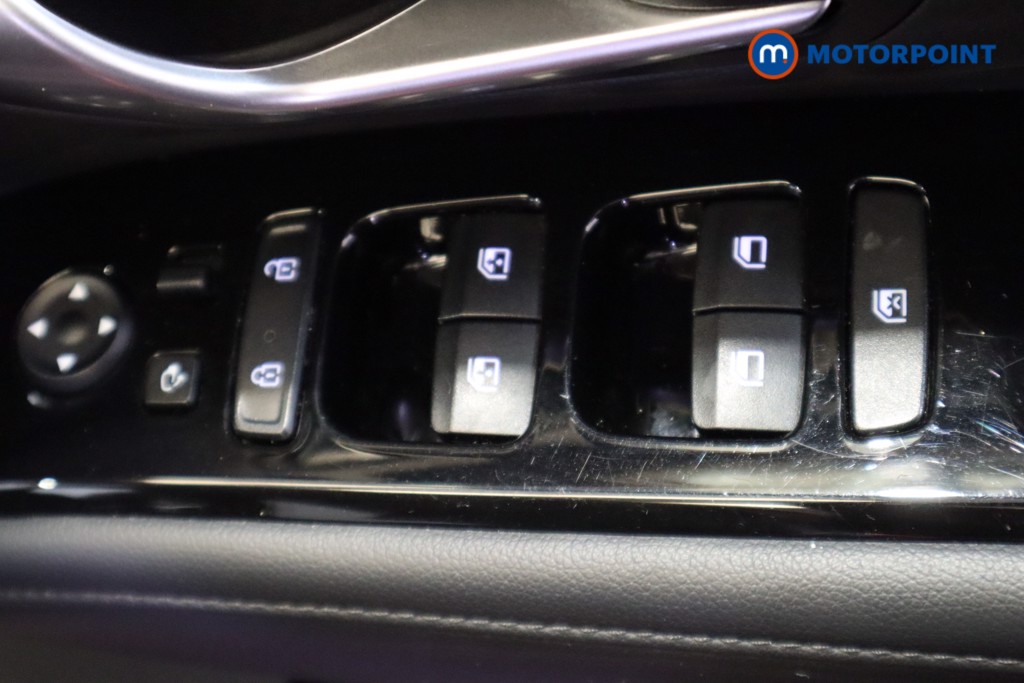 Hyundai Tucson Se Connect Manual Petrol SUV - Stock Number (1611124) - 15th supplementary image