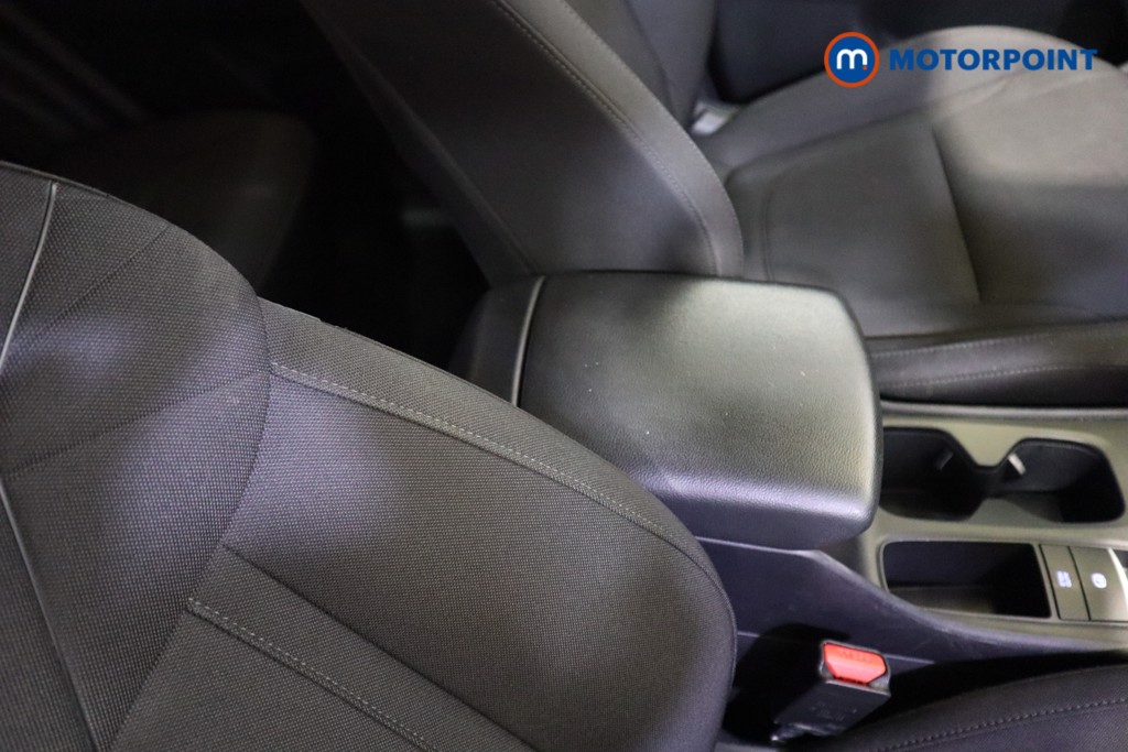 Hyundai Tucson Se Connect Manual Petrol SUV - Stock Number (1611124) - 27th supplementary image