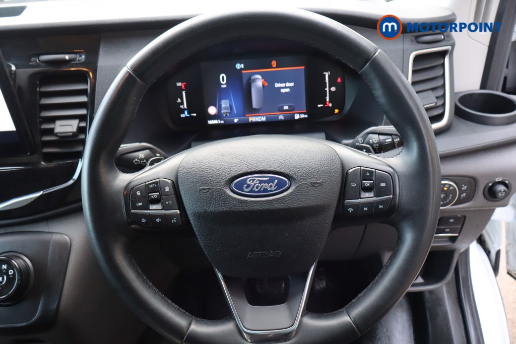 Ford Transit Limited Automatic Diesel Medium Roof Van - Stock Number (1611379) - 5th supplementary image