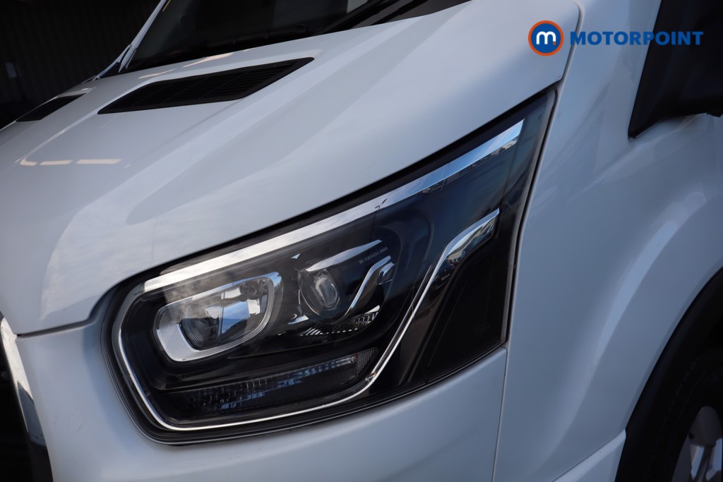 Ford Transit Limited Automatic Diesel Medium Roof Van - Stock Number (1611450) - 28th supplementary image