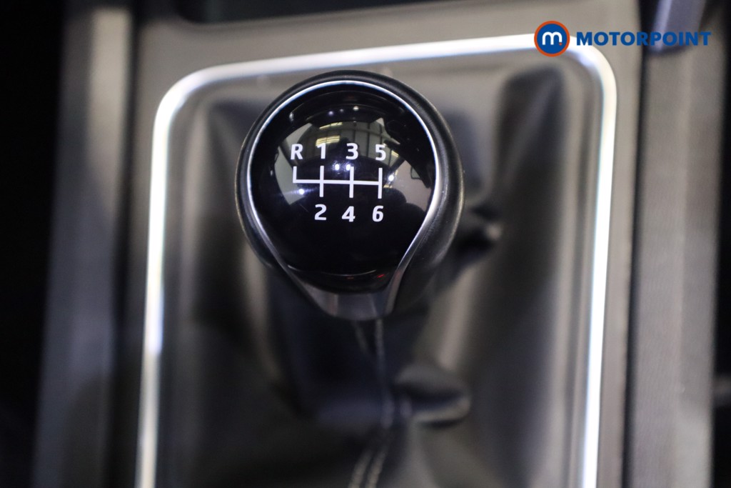 Seat Leon Se Dynamic Manual Petrol Hatchback - Stock Number (1611656) - 5th supplementary image