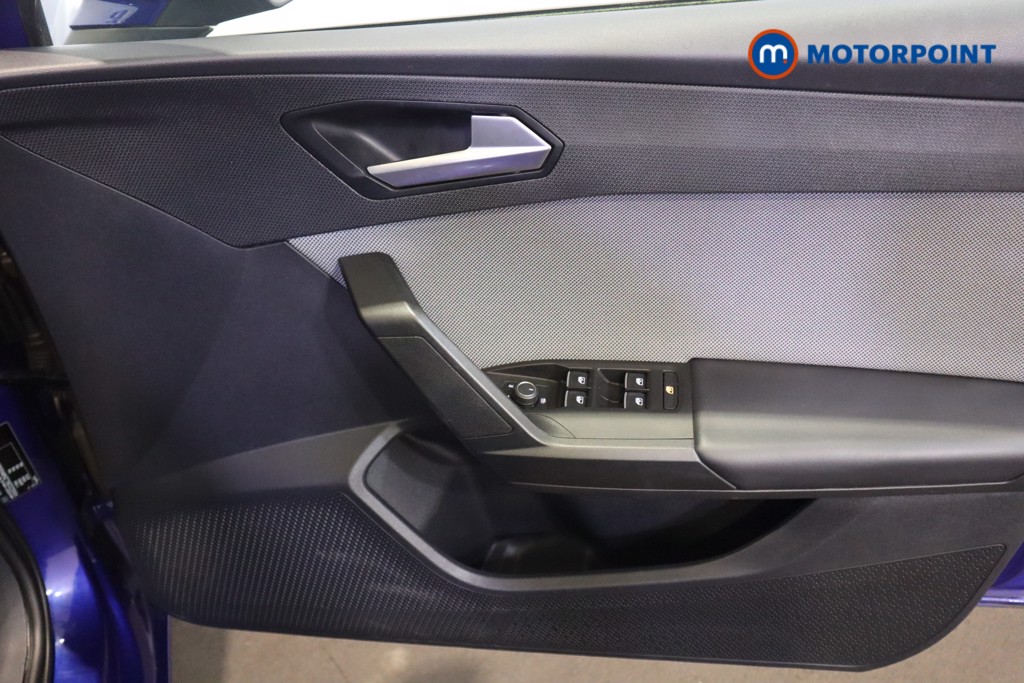 Seat Leon Se Dynamic Manual Petrol Hatchback - Stock Number (1611656) - 13th supplementary image