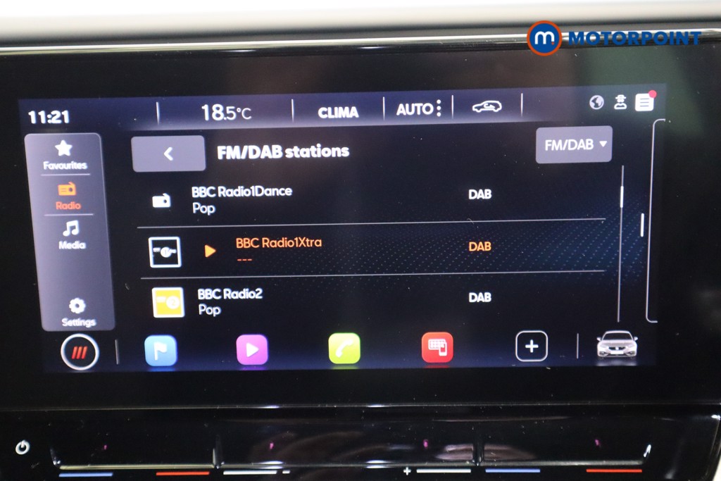 Seat Leon Se Dynamic Manual Petrol Hatchback - Stock Number (1611656) - 19th supplementary image