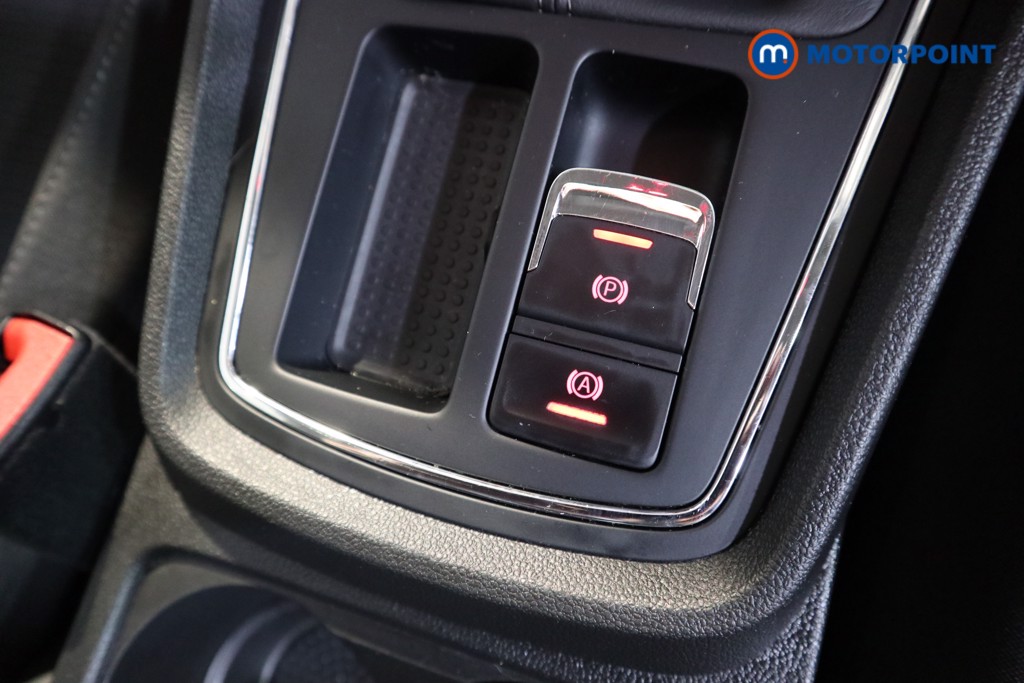 Seat Leon Se Dynamic Manual Petrol Hatchback - Stock Number (1613363) - 8th supplementary image