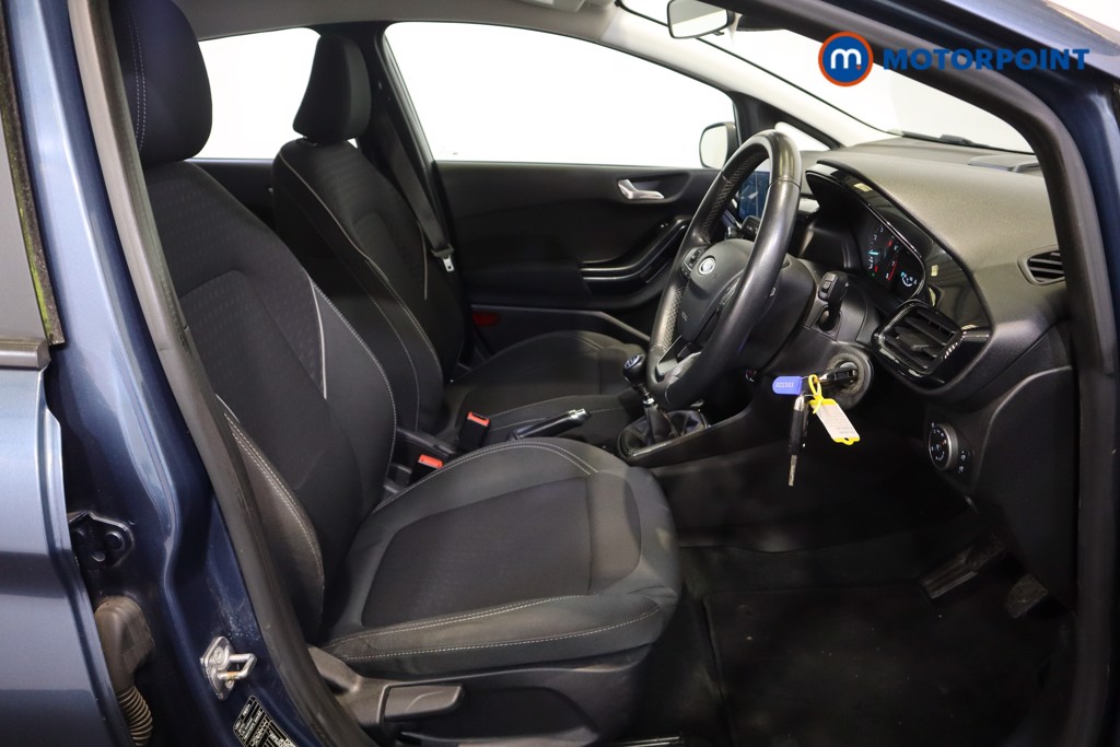 Ford Fiesta Zetec Manual Petrol Hatchback - Stock Number (1614676) - 6th supplementary image