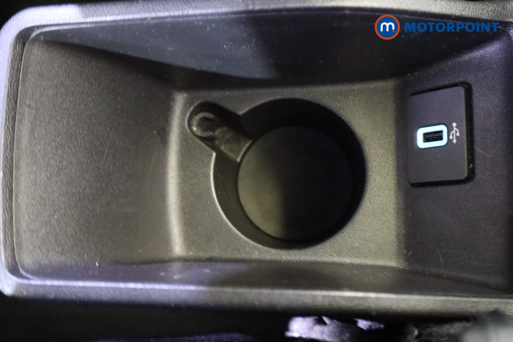 Ford Fiesta Zetec Manual Petrol Hatchback - Stock Number (1614676) - 23rd supplementary image