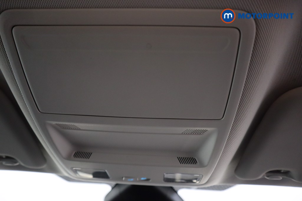 Ford Fiesta Zetec Manual Petrol Hatchback - Stock Number (1614676) - 24th supplementary image