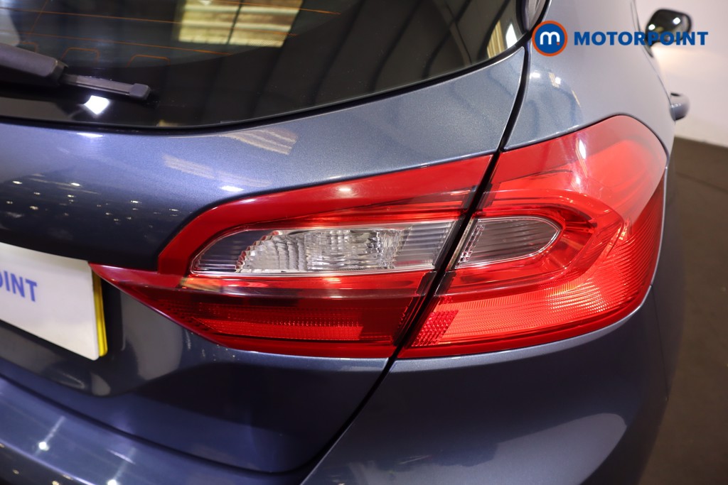 Ford Fiesta Zetec Manual Petrol Hatchback - Stock Number (1614676) - 28th supplementary image