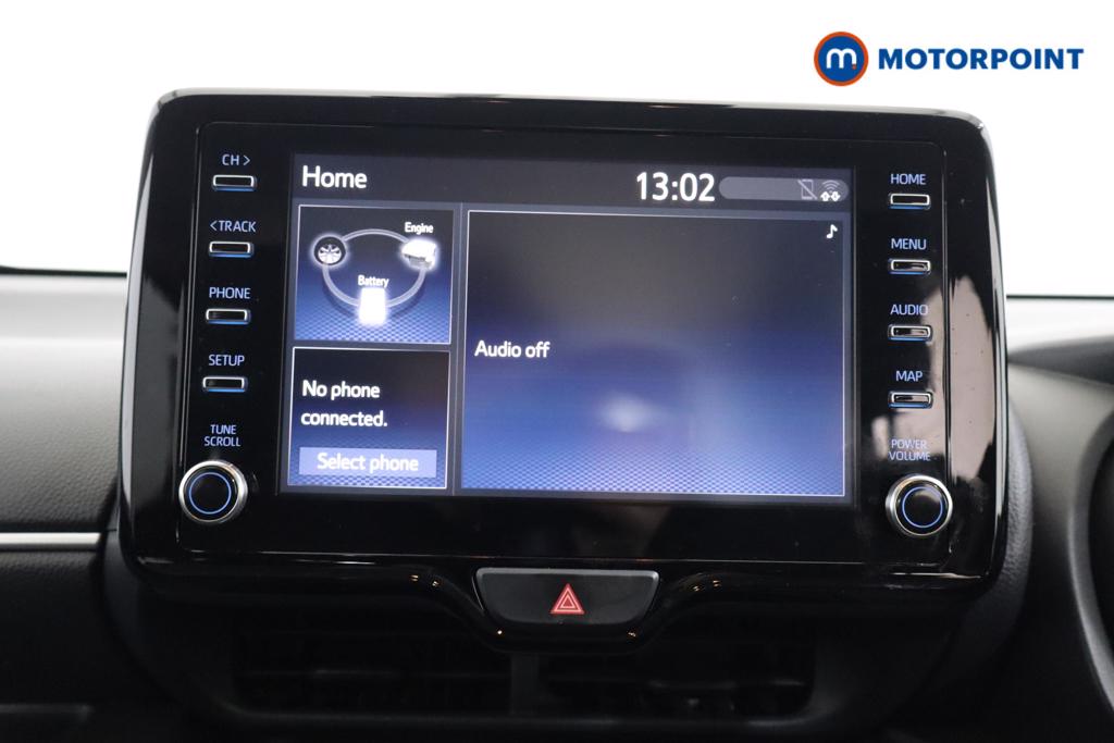 Toyota Yaris Design Automatic Petrol-Electric Hybrid Hatchback - Stock Number (1615129) - 2nd supplementary image