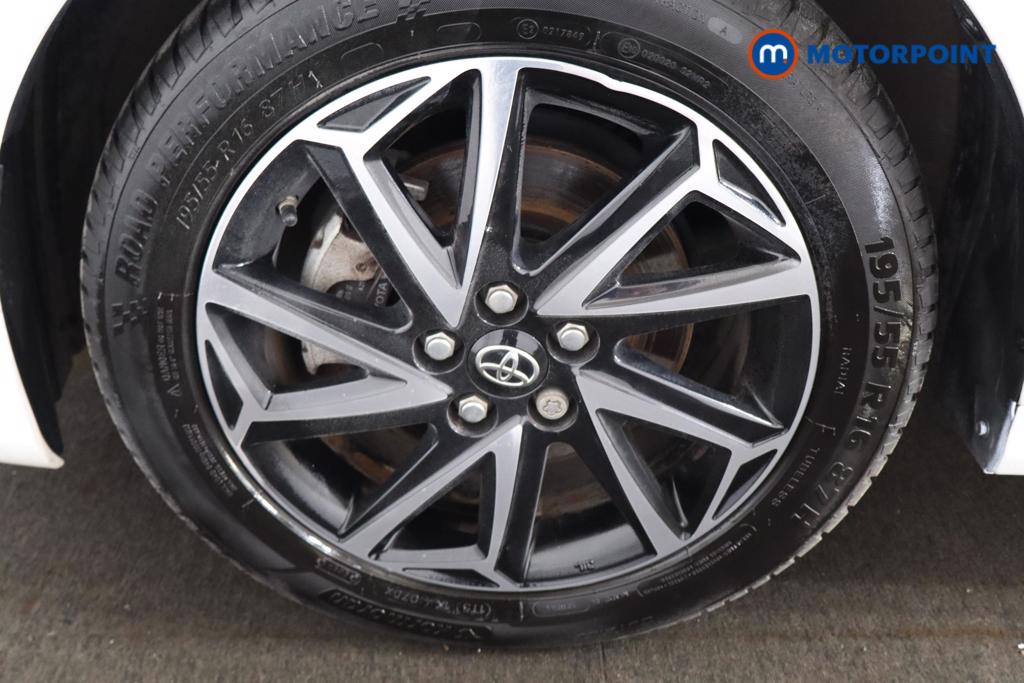 Toyota Yaris Design Automatic Petrol-Electric Hybrid Hatchback - Stock Number (1615129) - 21st supplementary image