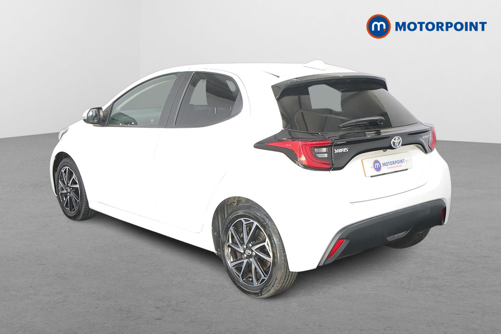 Toyota Yaris Design Automatic Petrol-Electric Hybrid Hatchback - Stock Number (1615129) - Passenger side rear corner