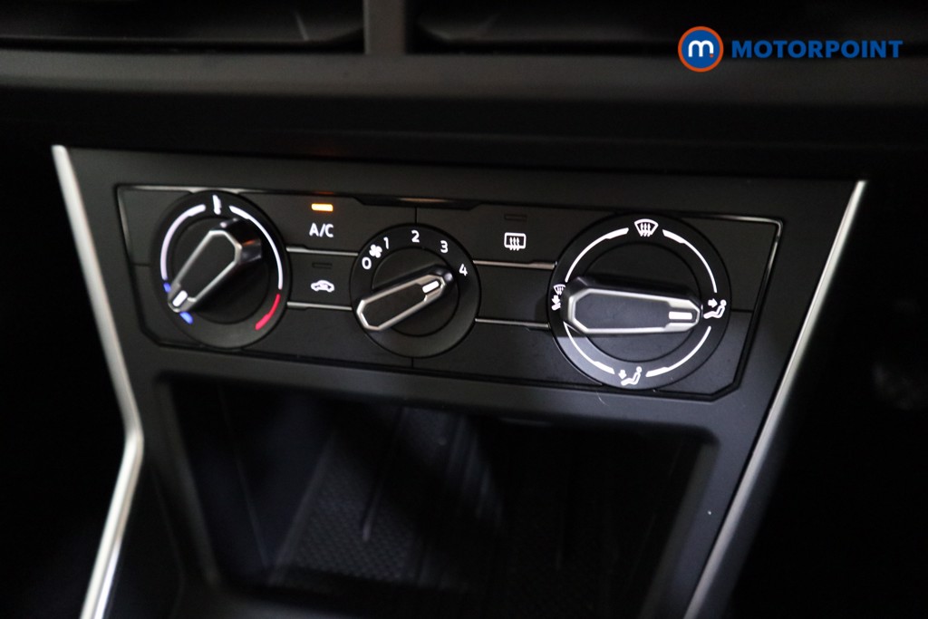 Volkswagen Polo Life Manual Petrol Hatchback - Stock Number (1615216) - 7th supplementary image